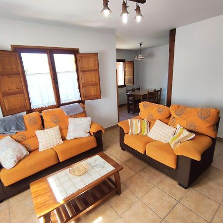 La Huertona Villa Pesaguero-La Parte Luaran gambar