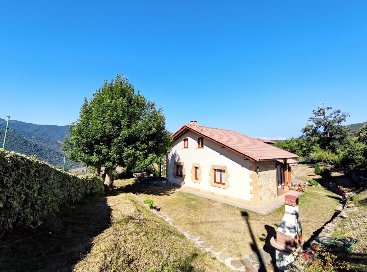 La Huertona Villa Pesaguero-La Parte Luaran gambar