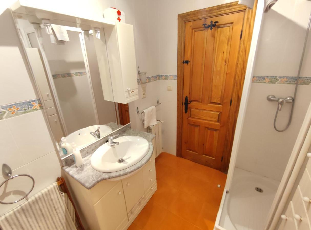 La Huertona Villa Pesaguero-La Parte Luaran gambar