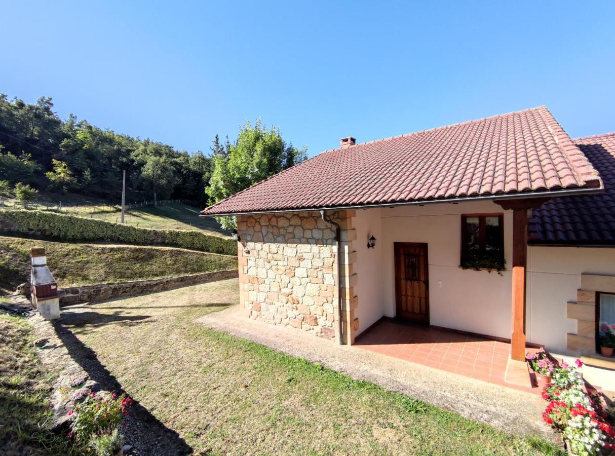 La Huertona Villa Pesaguero-La Parte Luaran gambar